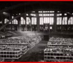 Westfalenhalle - un dortoir de 3000 lits en novembre 1940 (photo CICR V P HIST 01573 02 public)